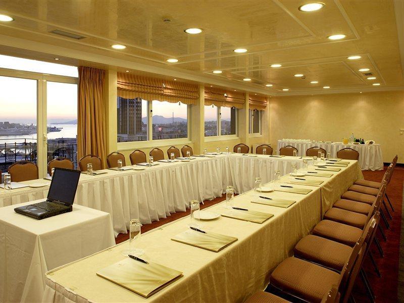 Piraeus Theoxenia Hotel Kültér fotó The interior of the conference room